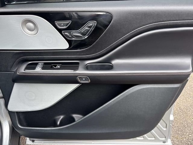 2023 Lincoln Aviator Reserve - Photo 23
