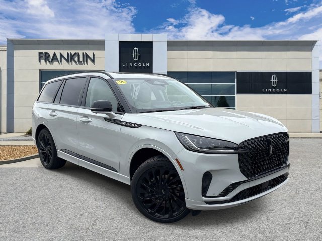 2027 Lincoln Aviator