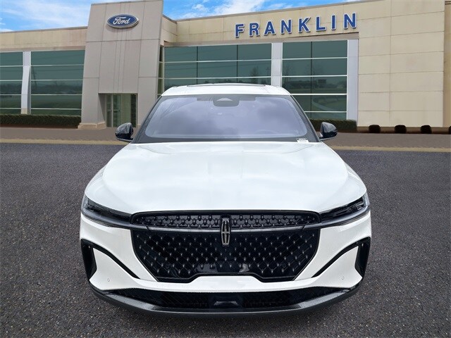 2025 Lincoln Nautilus Premiere photo 2