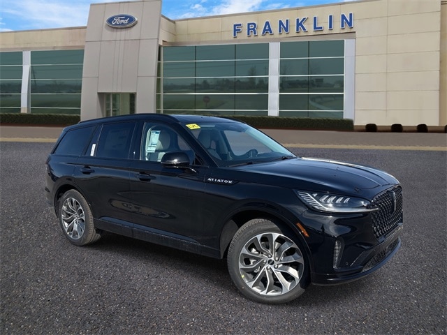 2026 Lincoln Aviator Premiere's photo