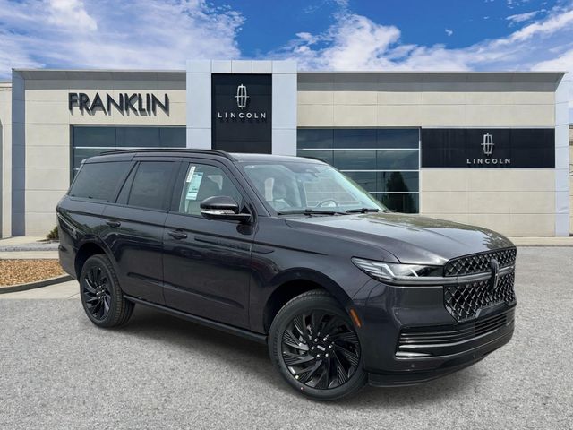 2026 Lincoln Navigator Reserve 4WD's photo