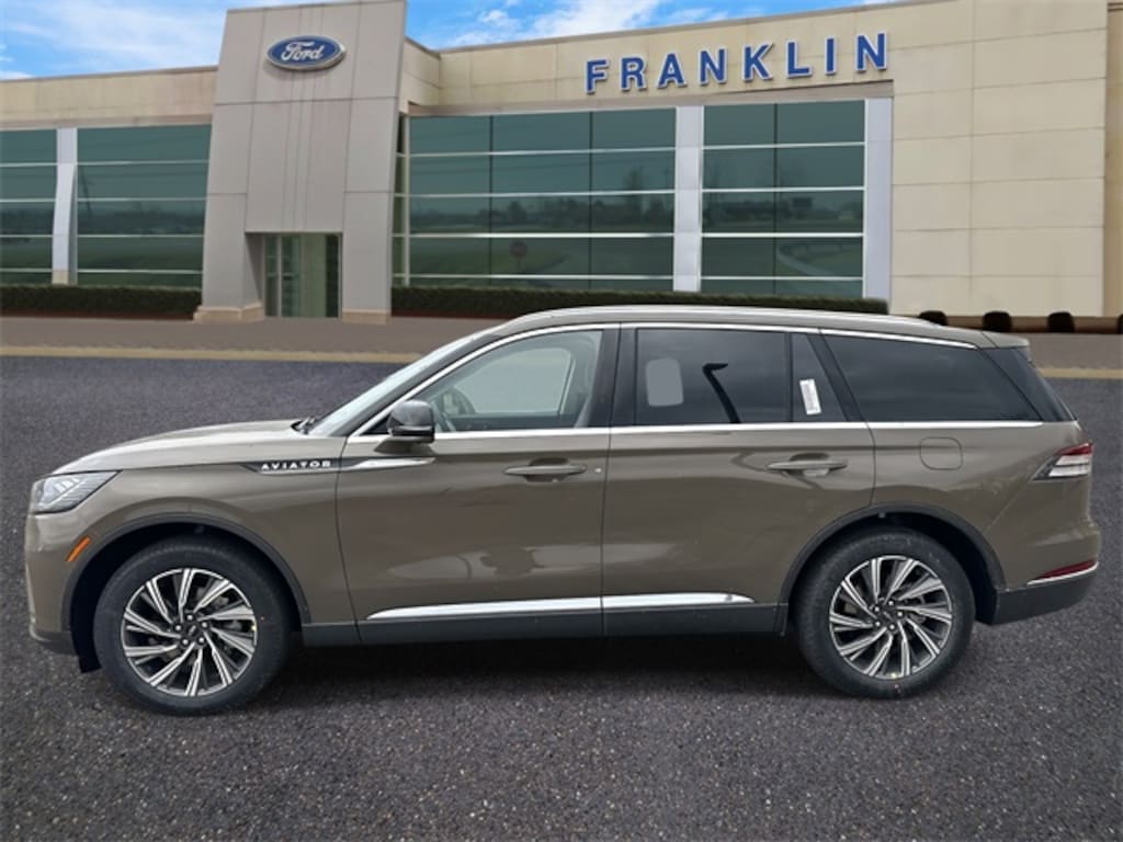 New 2026 Lincoln Aviator Premiere SUV