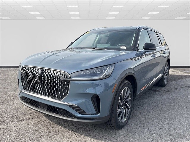 2025 Lincoln Aviator Premiere photo 3
