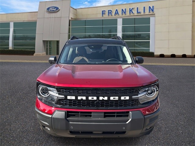 2025 Ford Bronco Sport Outer Banks photo 2