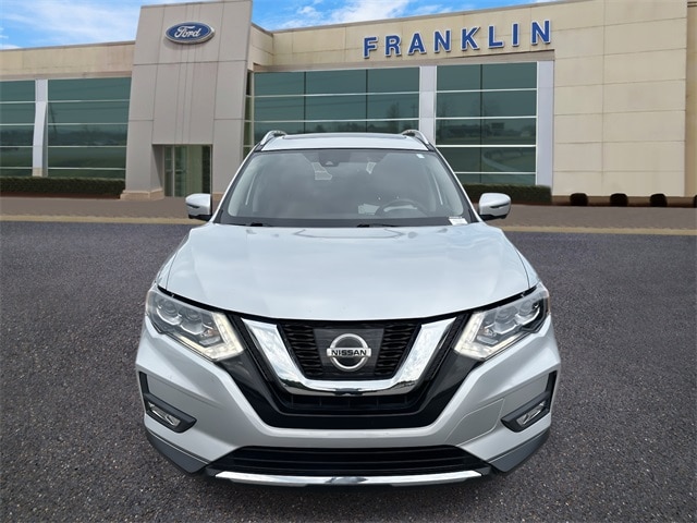 Certified 2017 Nissan Rogue SL with VIN JN8AT2MT3HW401938 for sale in Franklin, TN