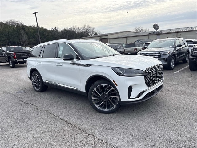 2026 Lincoln Aviator Reserve's photo