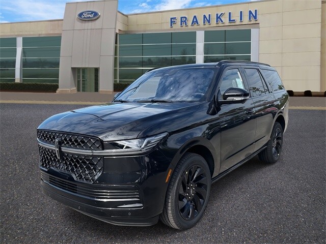 2025 Lincoln Navigator Reserve photo 2
