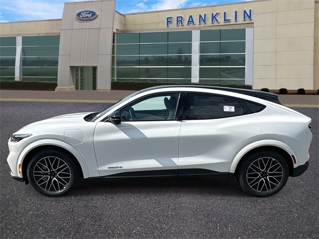 2025 Ford Mustang Mach-E Premium photo 4
