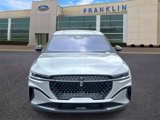 2025 Lincoln Nautilus Premiere photo 2