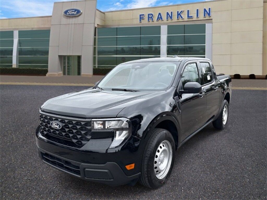 New 2025 Ford Maverick XL Truck