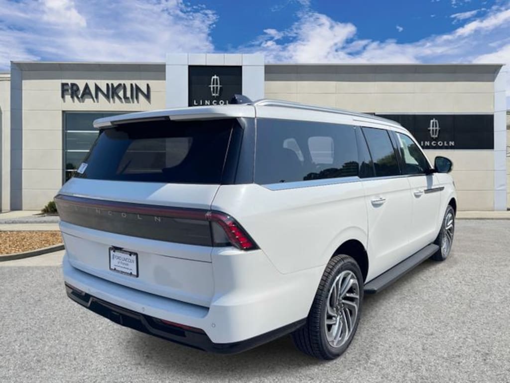 New 2027 Lincoln Navigator L Premiere SUV