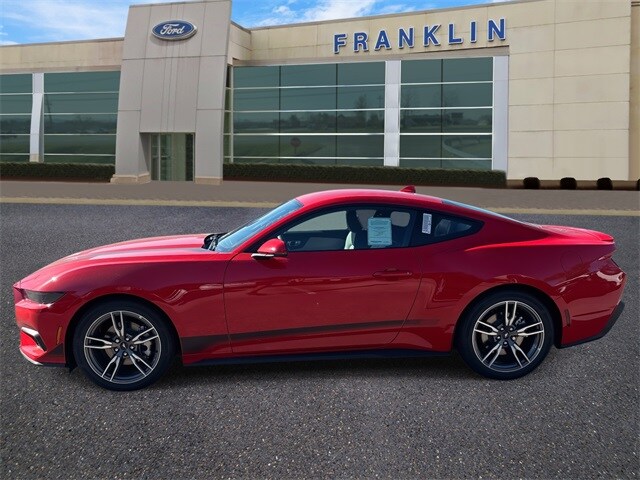 2025 Ford Mustang EcoBoost Premium photo 4