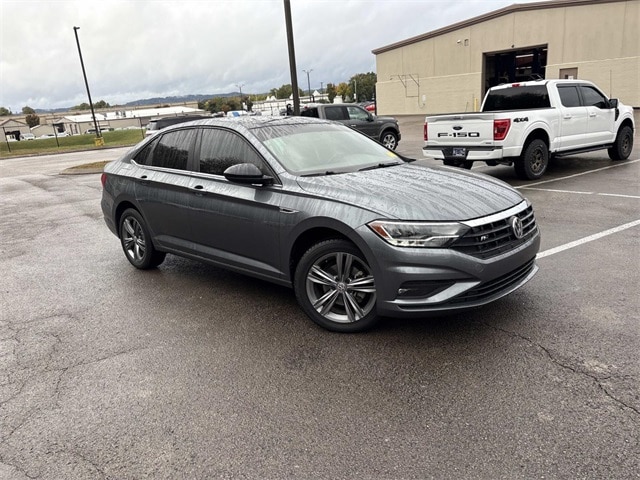 2019 Volkswagen Jetta R-Line