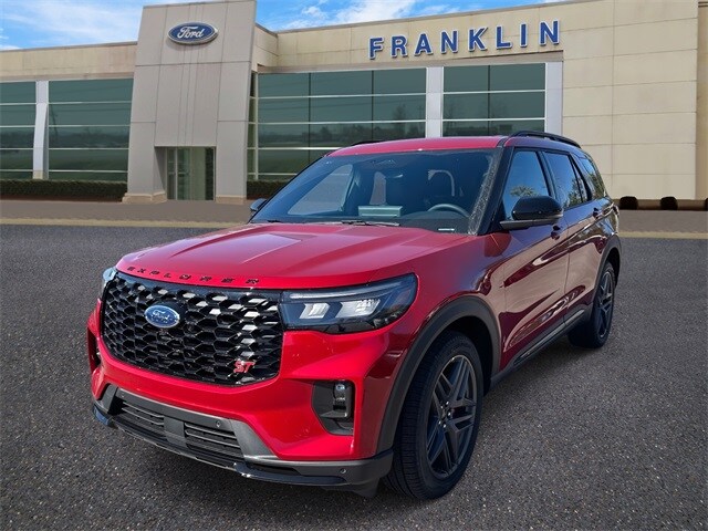 2025 Ford Explorer ST photo 2