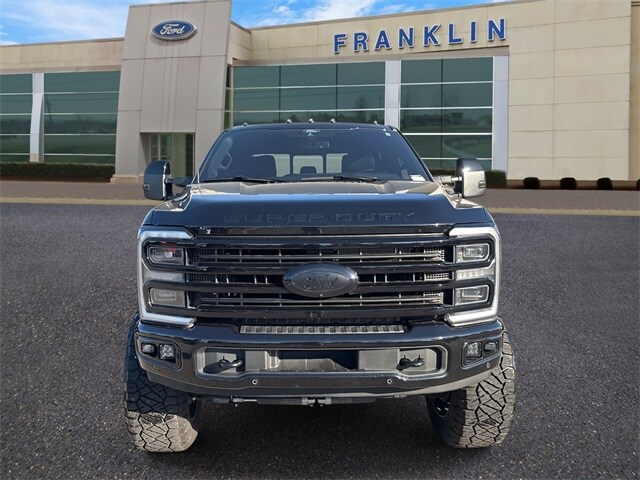 2025 Ford F-250 photo 2
