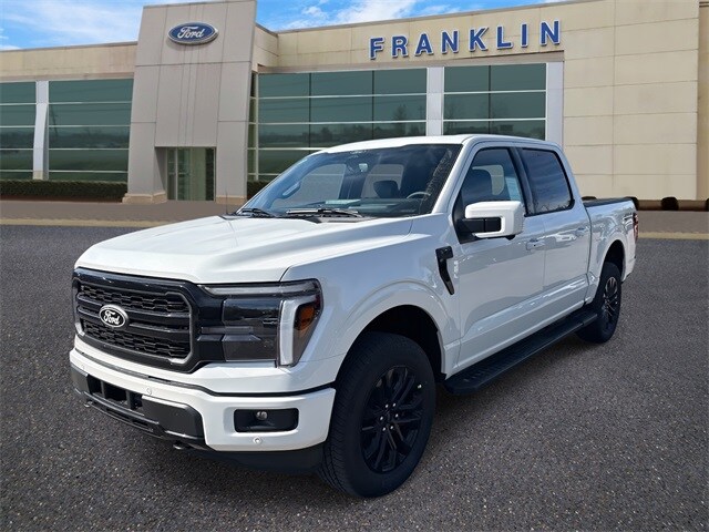2025 Ford F-150 Lariat photo 2