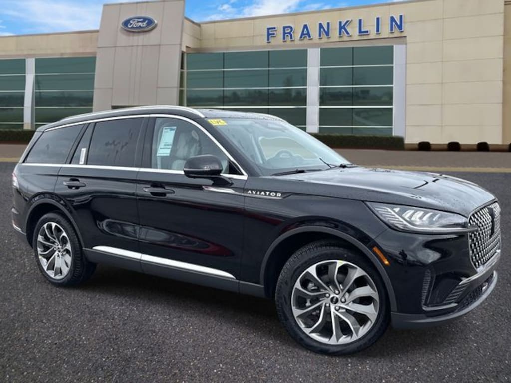 New 2026 Lincoln Aviator Premiere SUV