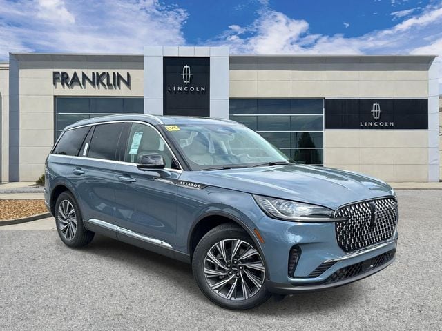 2026 Lincoln Aviator Premiere AWD's photo
