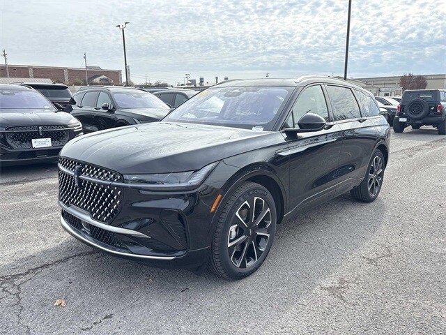 2026 Lincoln Nautilus Reserve photo 3