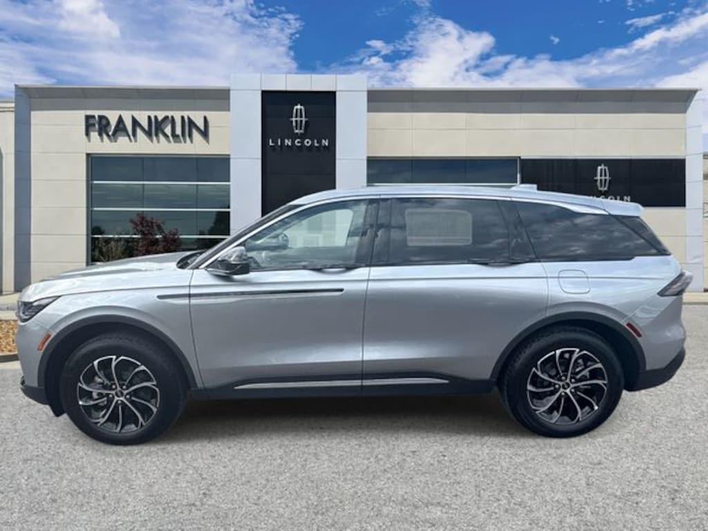 New 2026 Lincoln Nautilus Premiere SUV