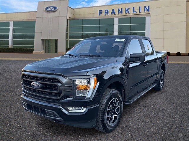 2022 Ford F-150 XLT photo 3