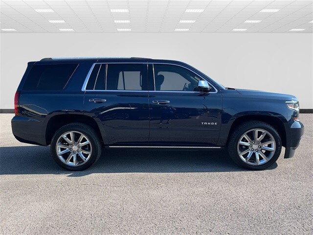 Used 2019 Chevrolet Tahoe Premier with VIN 1GNSKCKC6KR134609 for sale in Franklin, TN