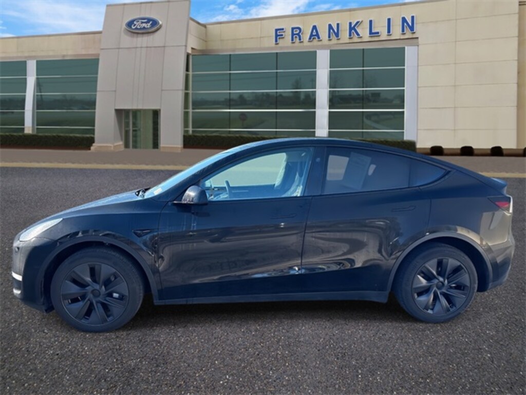 Used 2025 Tesla Model Y Long Range SUV