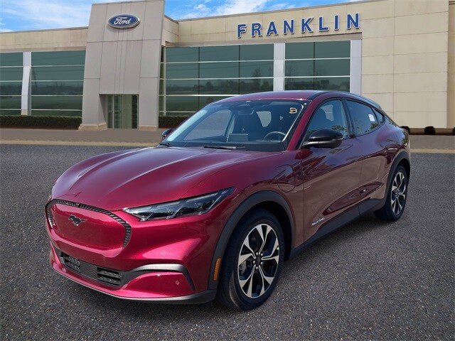 2025 Ford Mustang Mach-E Select photo 3