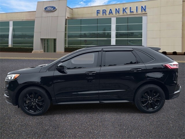 2022 Ford Edge SE photo 4