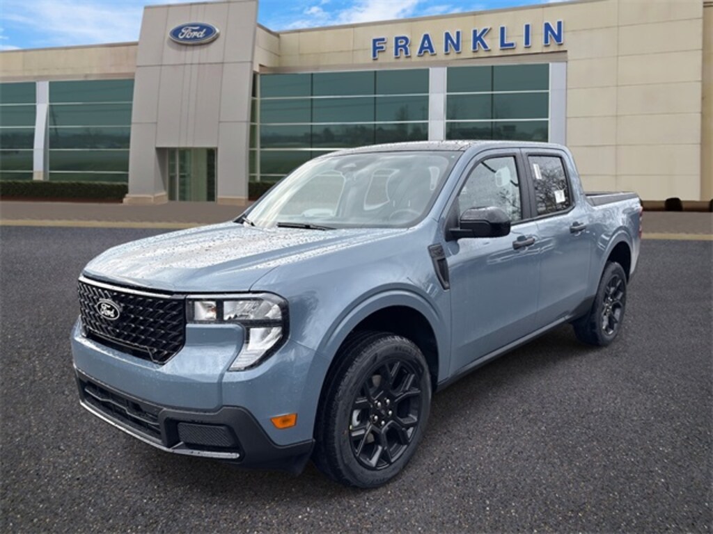 New 2025 Ford Maverick XLT Truck