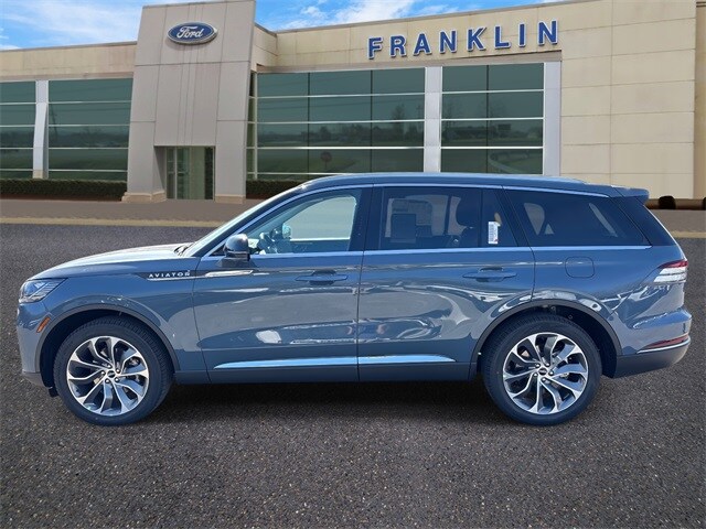 2026 Lincoln Aviator Reserve photo 4