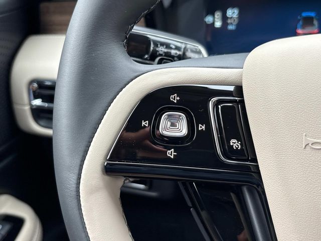 2025 Lincoln Corsair Grand Touring - Photo 26