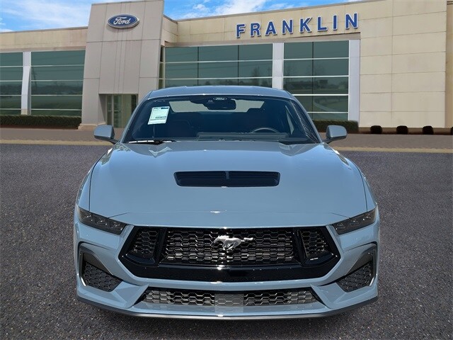 2025 Ford Mustang GT Premium photo 2