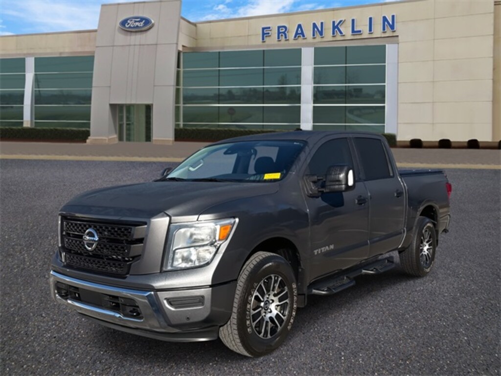 Certified 2022 Nissan Titan SV Truck