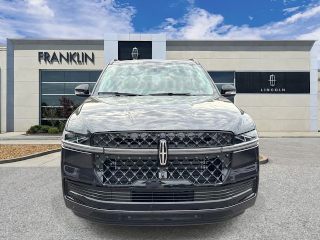 New 2026 Lincoln Navigator L Reserve SUV