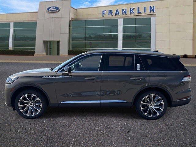 2025 Lincoln Aviator Premiere photo 4