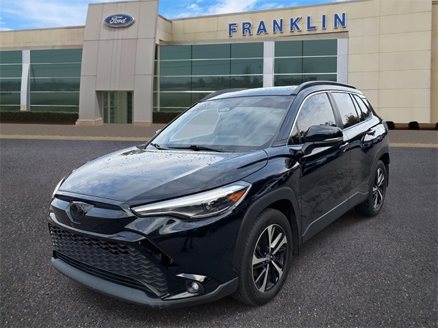 2024 Toyota Corolla Cross Hybrid Nightshade Edition photo 3
