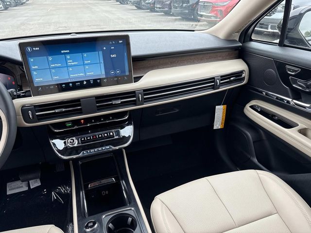 2025 Lincoln Corsair Grand Touring - Photo 15