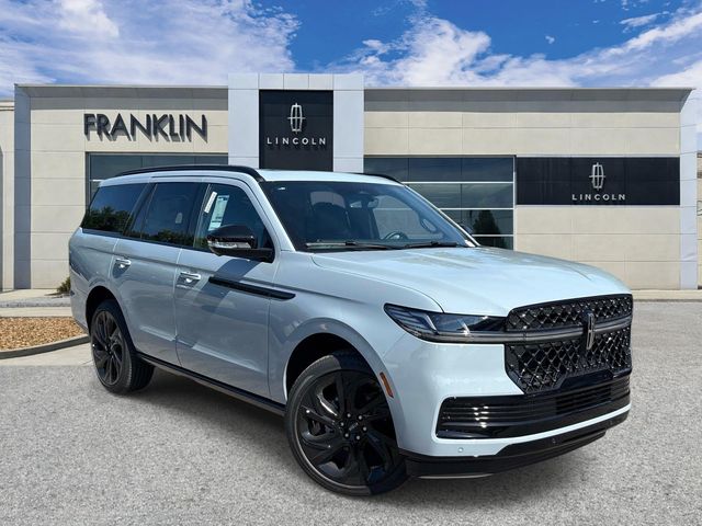 2027 Lincoln Navigator