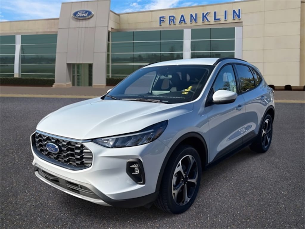 New 2026 Ford Escape Hybrid ST-Line Select SUV