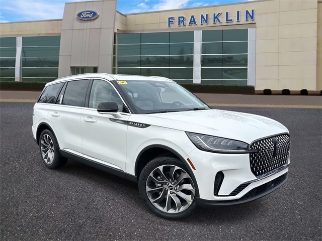 2026 Lincoln Aviator Reserve's photo