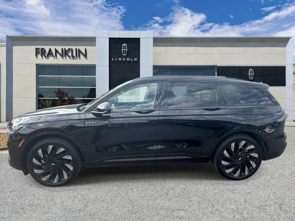 New 2026 Lincoln Nautilus Reserve SUV