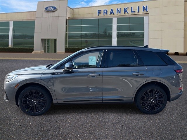 2025 Lincoln Corsair Grand Touring photo 4