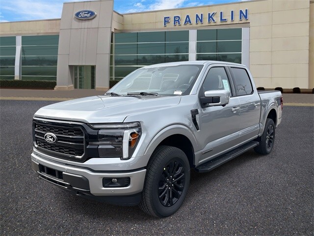2025 Ford F-150 Lariat photo 3