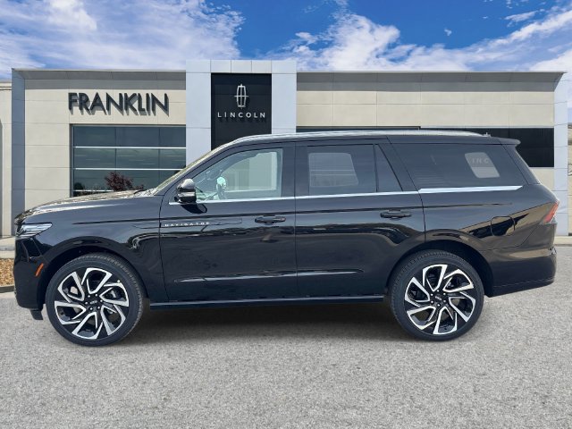 New 2027 Lincoln Navigator Black Label SUV