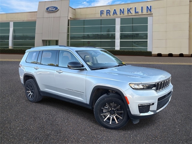 2022 Jeep Grand Cherokee L Limited's photo