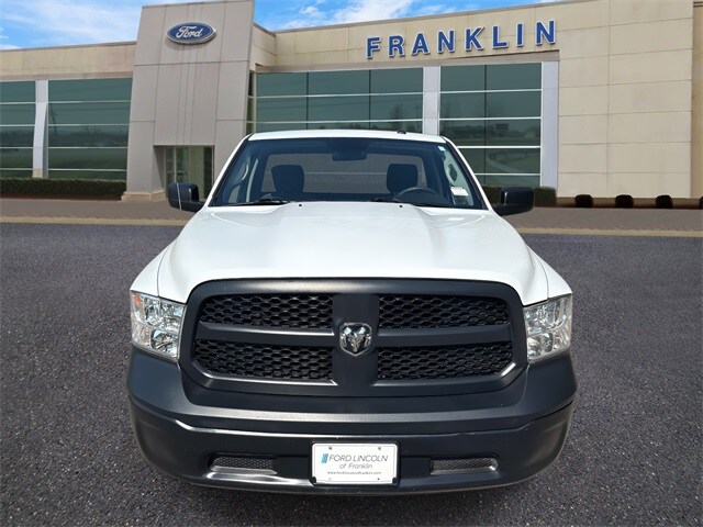 2022 Ram 1500 Classic Tradesman photo 2