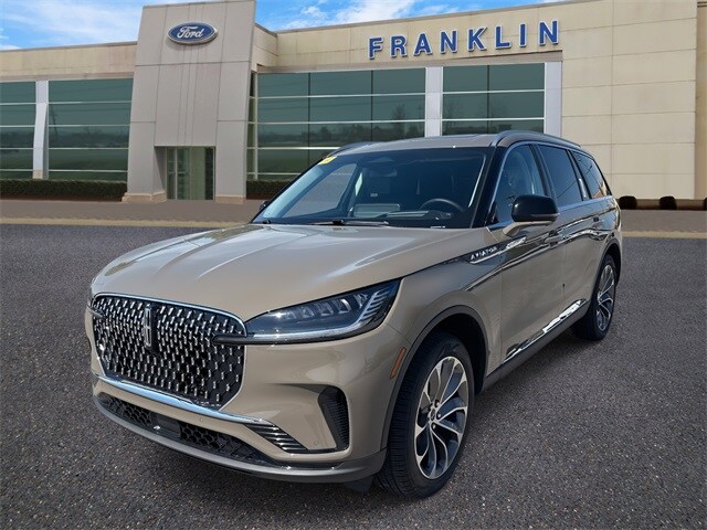 2025 Lincoln Aviator Premiere photo 3