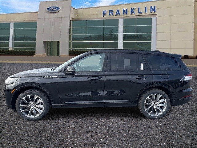 2025 Lincoln Aviator Premiere photo 4
