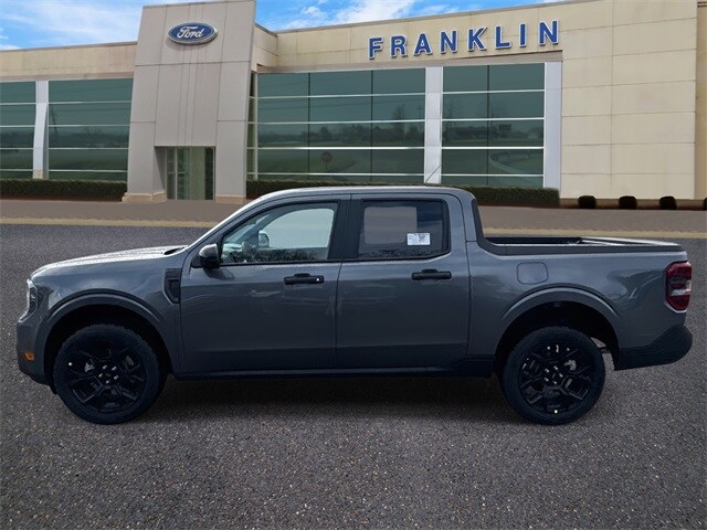 2025 Ford Maverick XLT photo 2